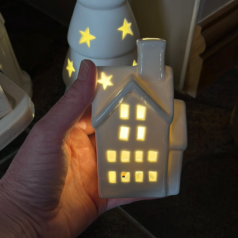 Little LED Higgledy House